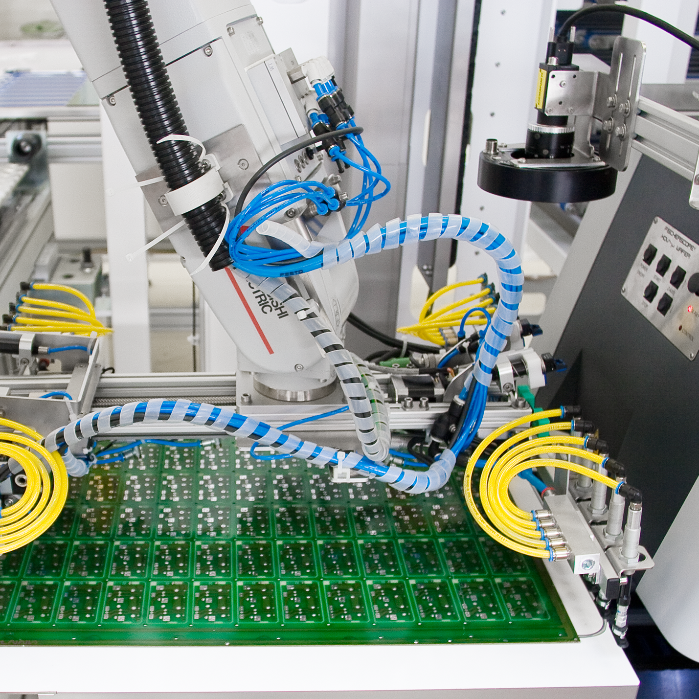 FischerScope Detail2